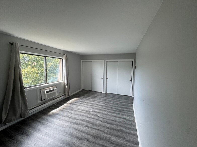 Building Photo - 254 Richard Ct