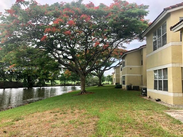 Building Photo - 13060 Vista Isles Dr