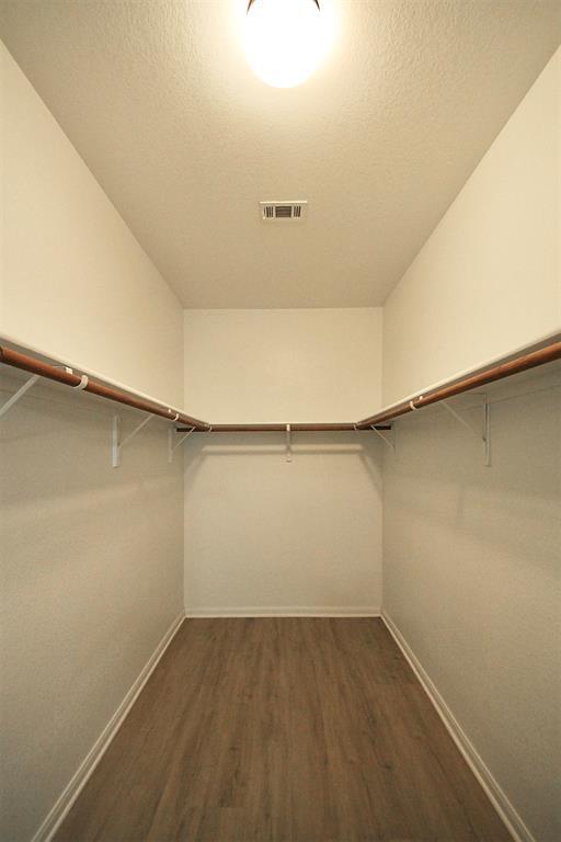 Building Photo - 11401 Barbrook Cove