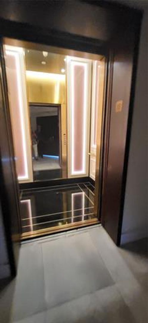 Building Photo - 2600 Island Blvd