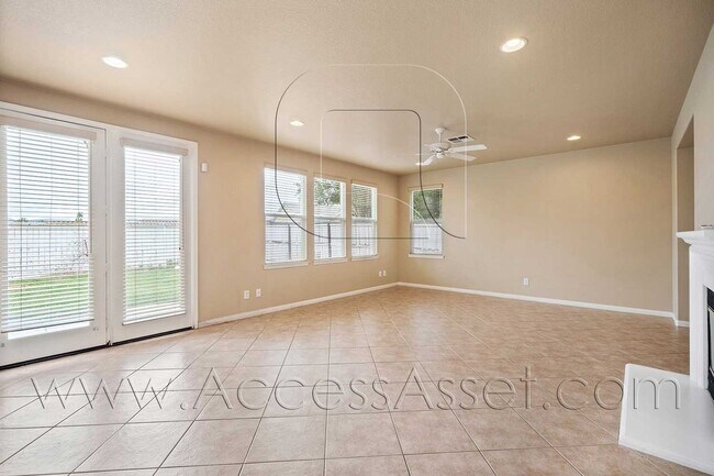 Building Photo - Stunning Luxury Living in Temecula | Expansive 4-Bedroom Masterpiece