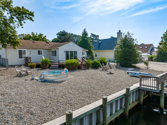 Building Photo - 771 Jane Dr