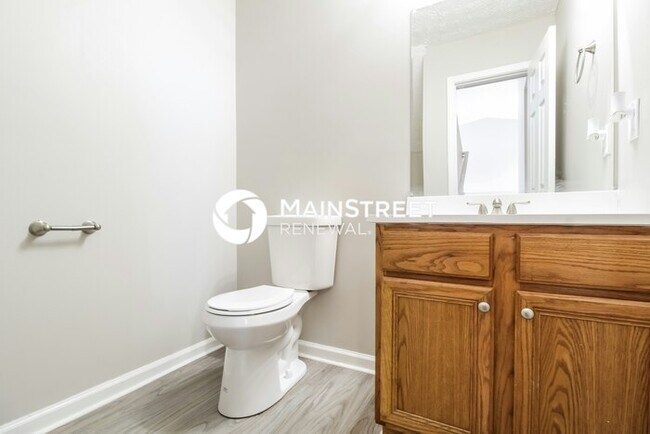 Building Photo - 3 Bedroom Pet-Friendly Home in Stone Mountain, GA with Main Street Renewal