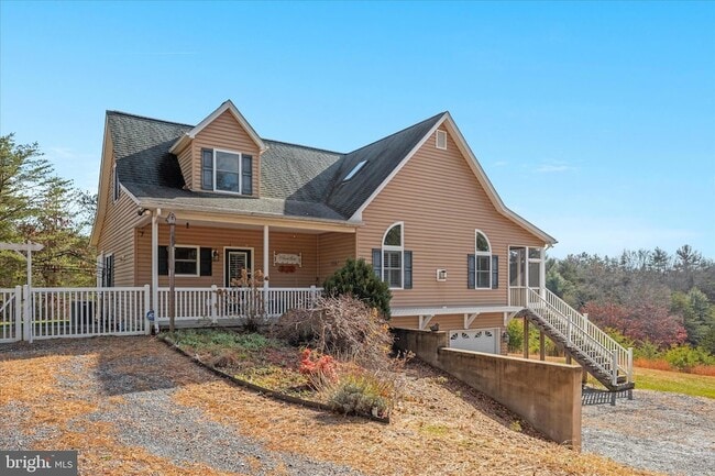 Building Photo - 882 Liberty Furnace Rd