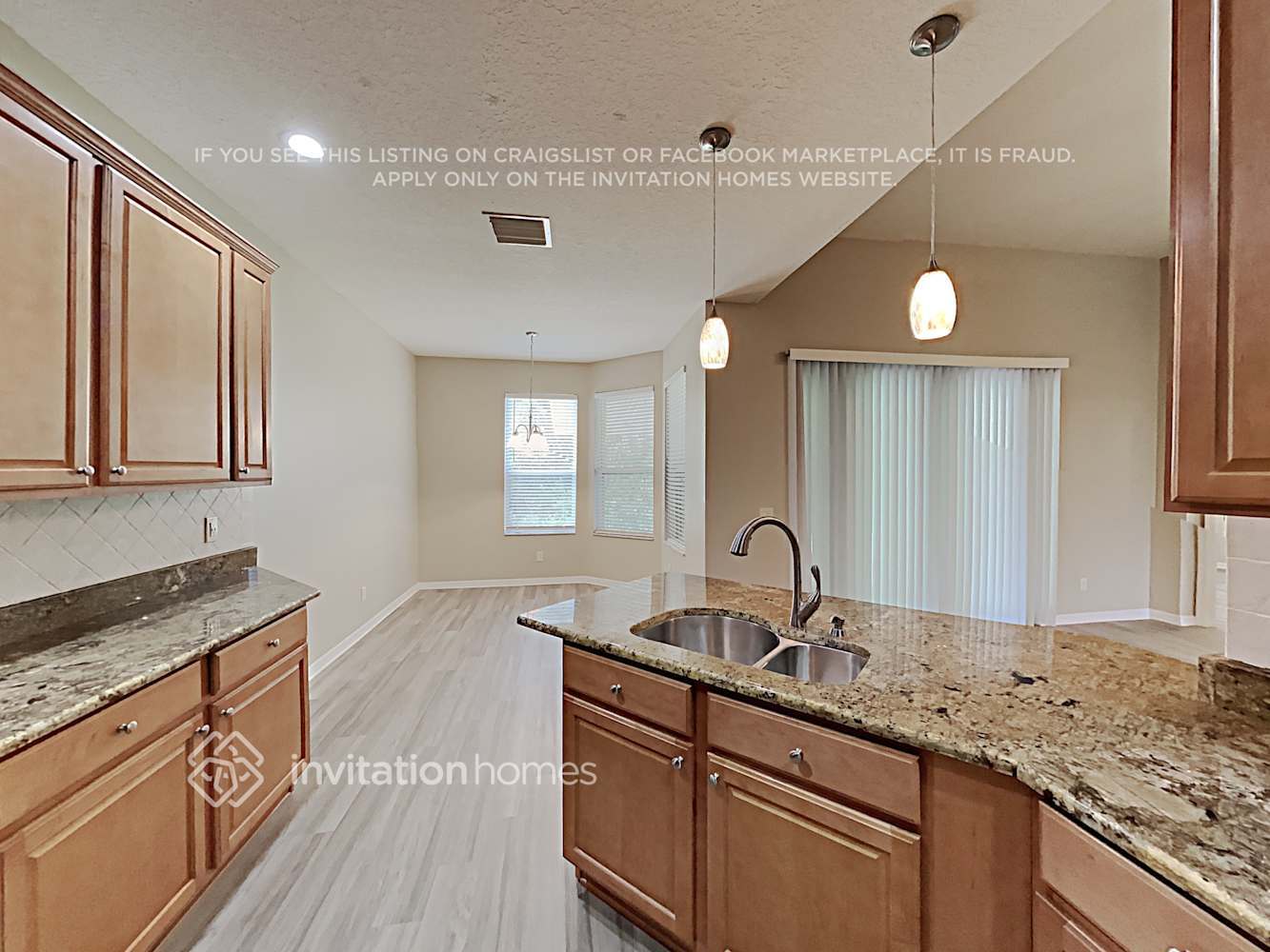 Building Photo - 9320 Black Thorn Loop