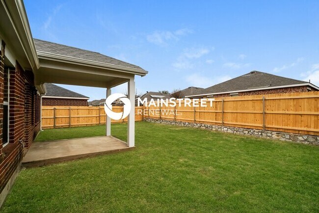 Building Photo - 2720 Triple Crown Ln