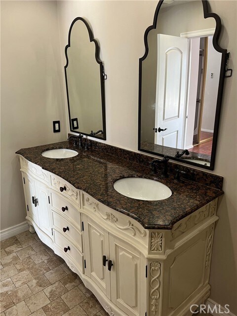 Building Photo - 32653 Seagate Dr