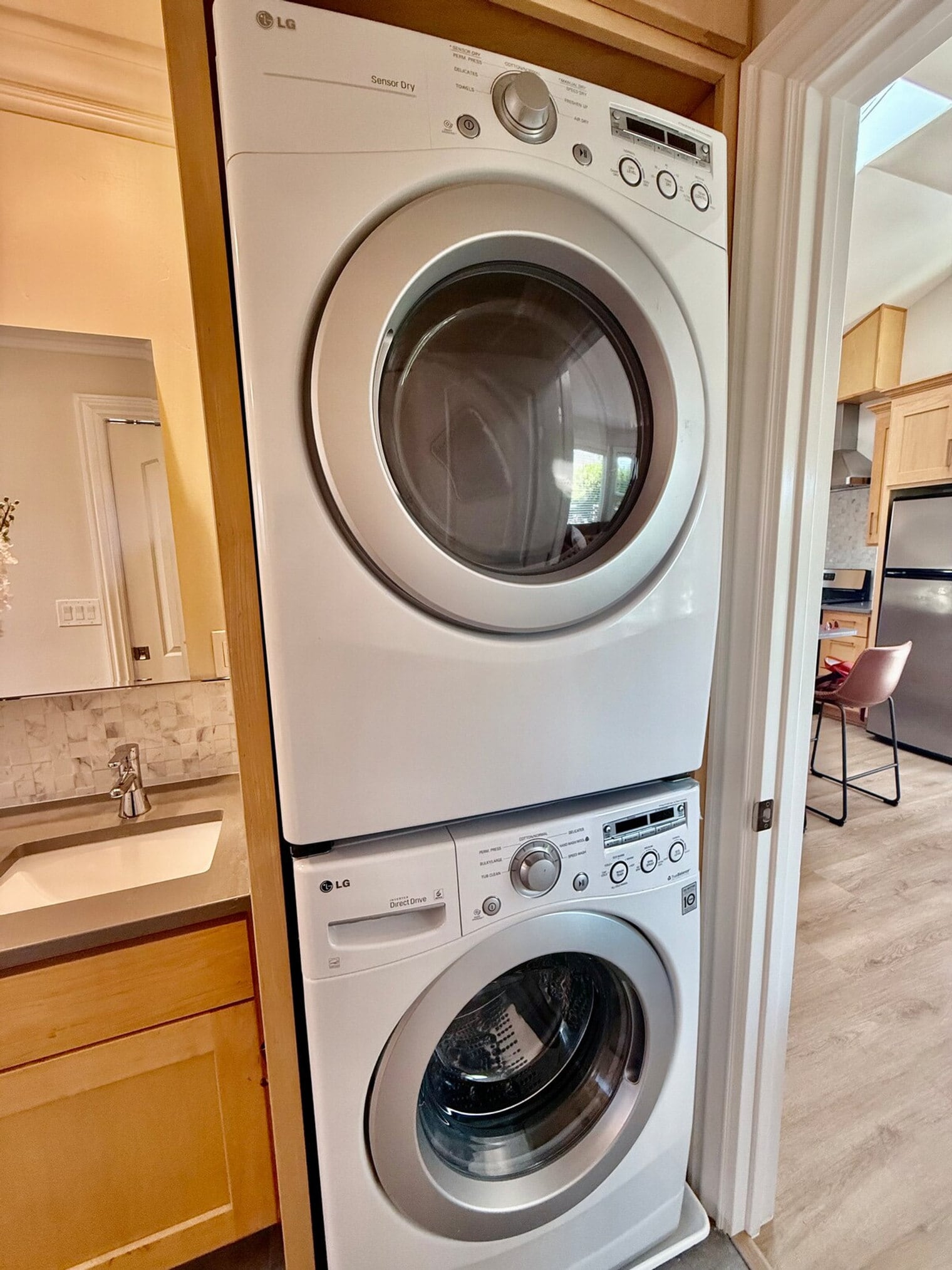 Building Photo - 10699 Larry Way