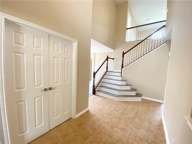 Building Photo - 2214 Conway Cove