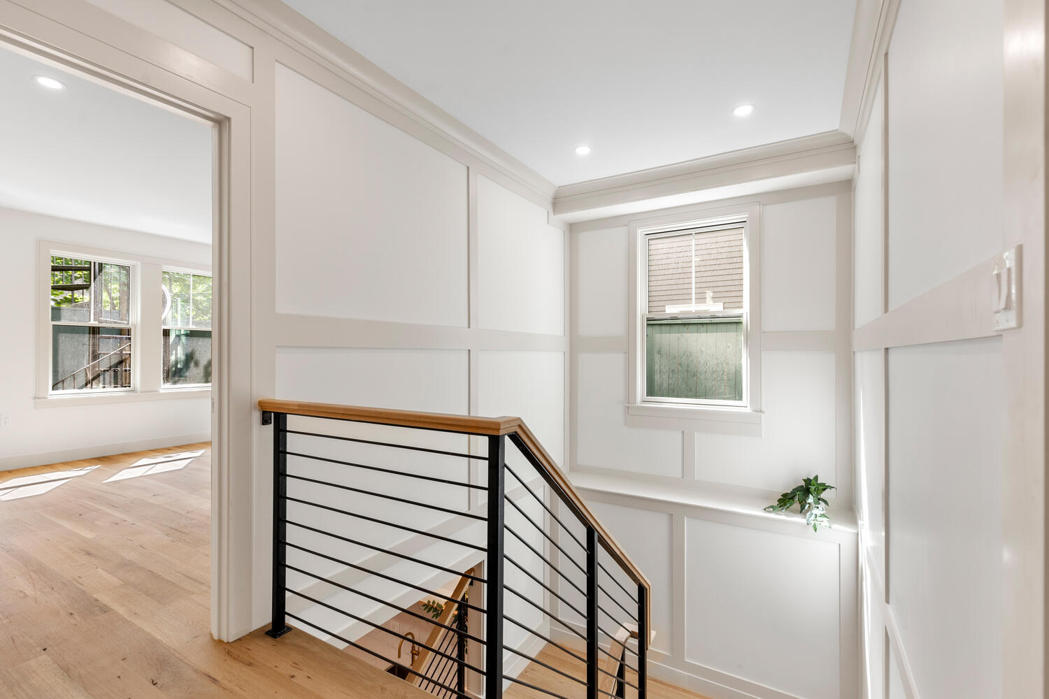 Building Photo - 8 Holly Ave