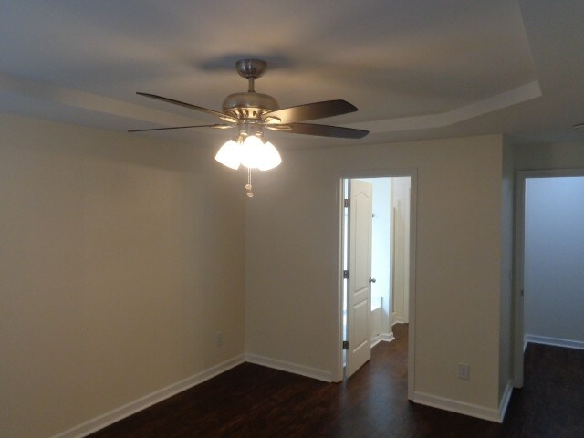 Building Photo - 3009 Rock Springs Rd