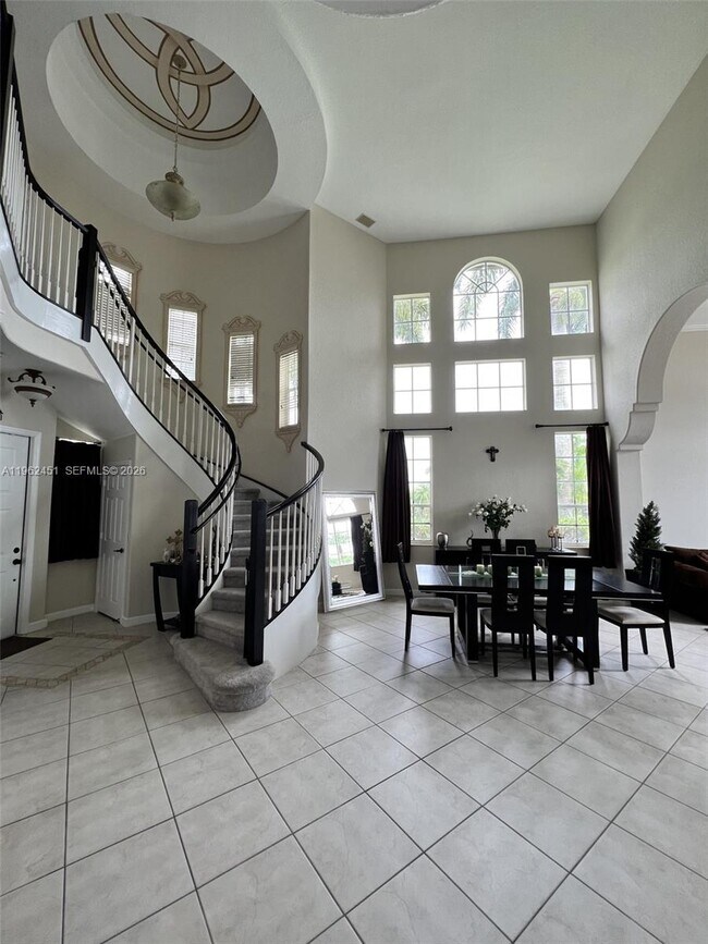 Building Photo - 4800 NW 124th Way