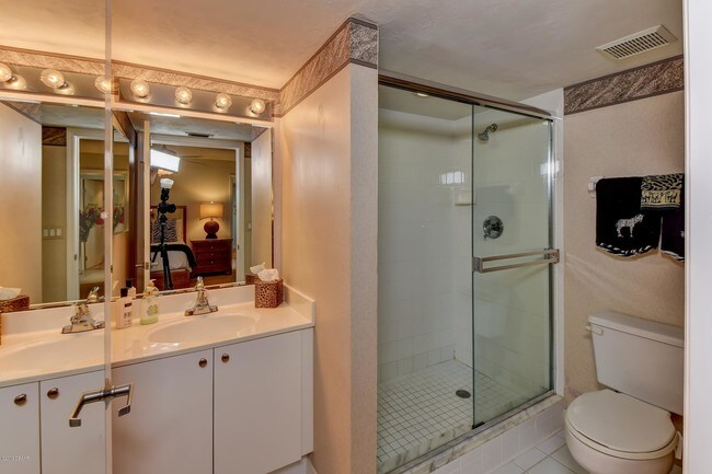 Building Photo - 3333 S Atlantic Ave