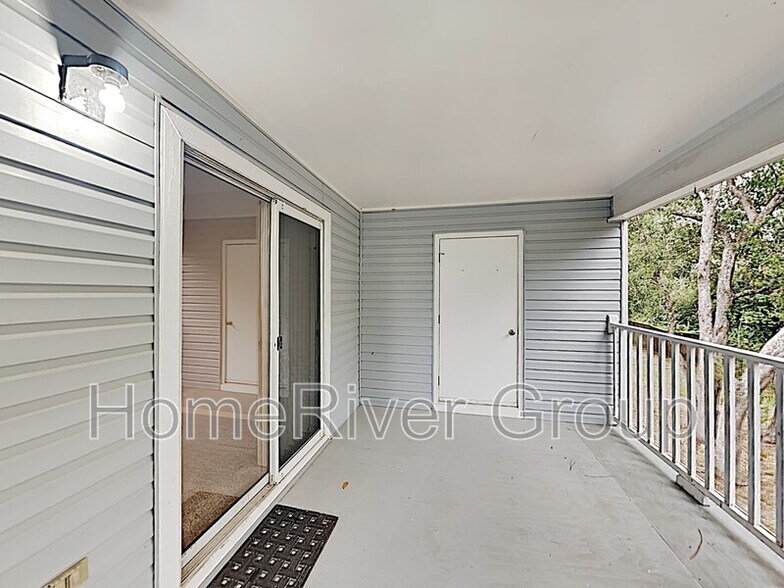 Building Photo - 2813 Langley Ave
