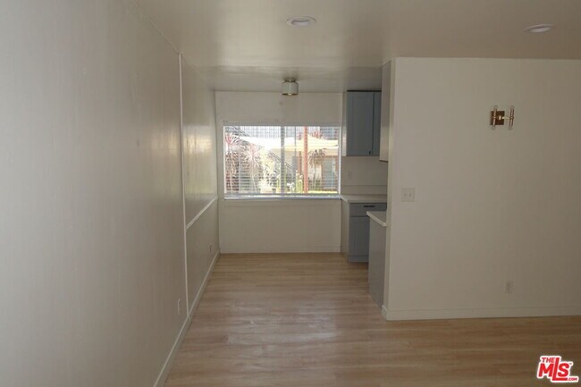 Building Photo - 5960 Benner St