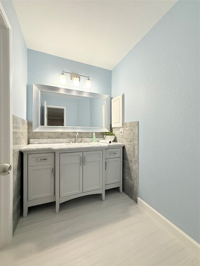 Building Photo - 18306 Fresh Air Ct