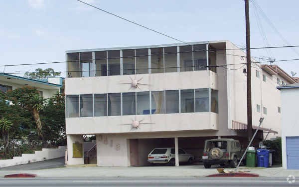 Primary Photo - 3418 S Centinela Ave