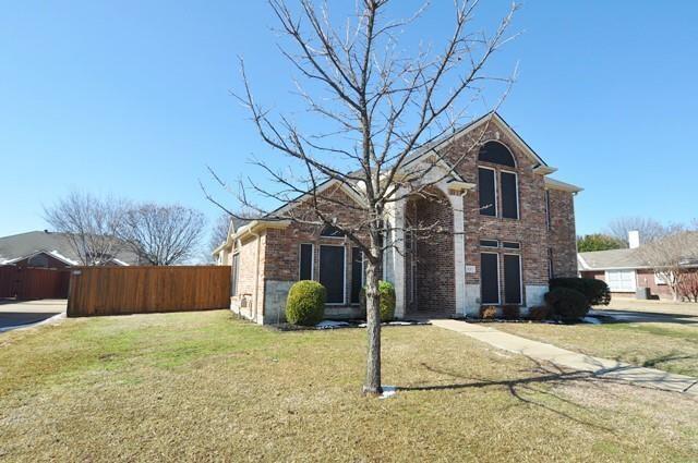 Building Photo - 521 Mustang Ridge Dr