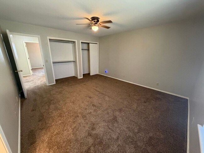 Building Photo - Belknap/Barton