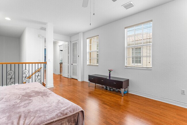 Building Photo - 8309 NW 8th Way