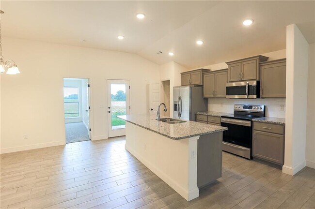 Building Photo - 501 NW 59th Ave