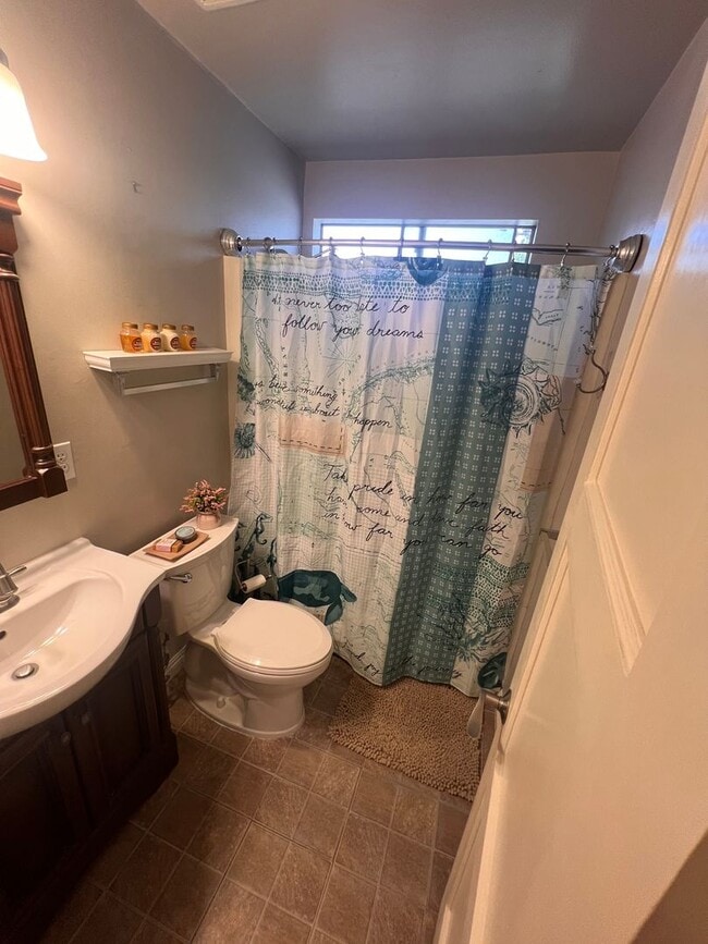 Building Photo - Charming 3-Bedroom Home in Whittier, CA!