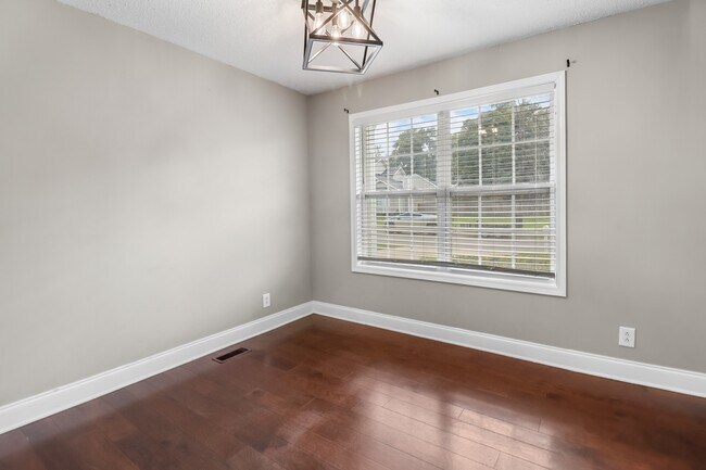 Building Photo - 3795 McAllister Dr
