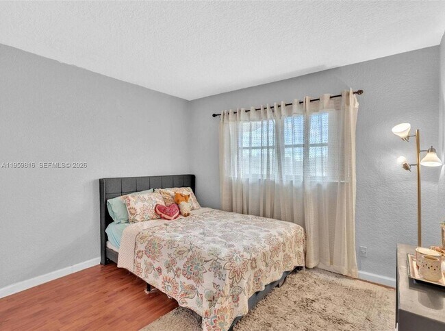 Building Photo - 4731 NW 10th Ct