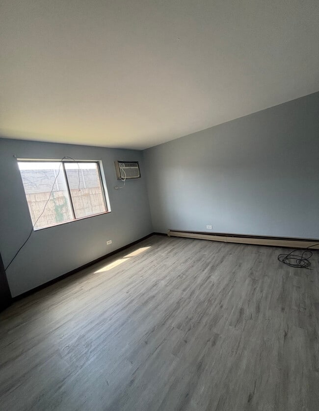 Building Photo - 3068 Bernice Ave