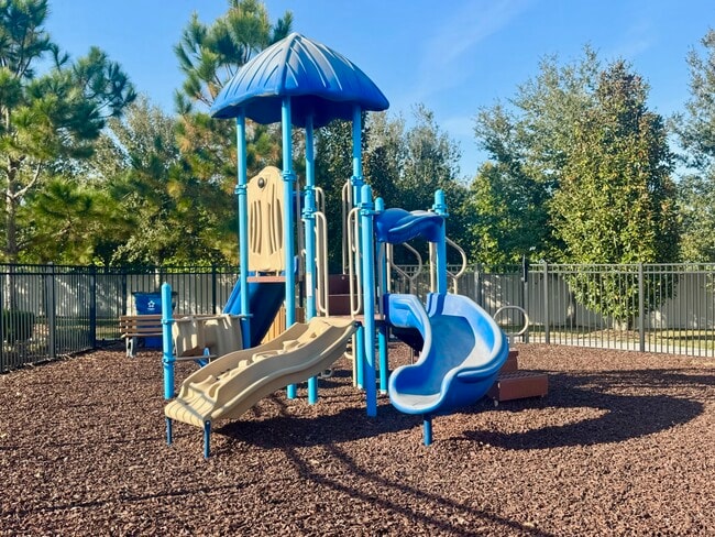 Building Photo - 536 Sapphire Dr