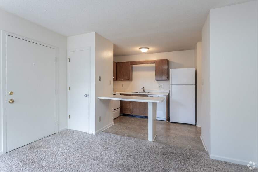 Pine Knoll Apartments 24352509 Avent Ferry Rd Raleigh NC 27606