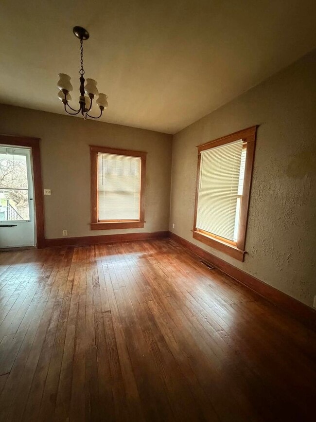 Building Photo - COMING SOON: 2 bedroom, 1 bath home with large front porch coming soon!