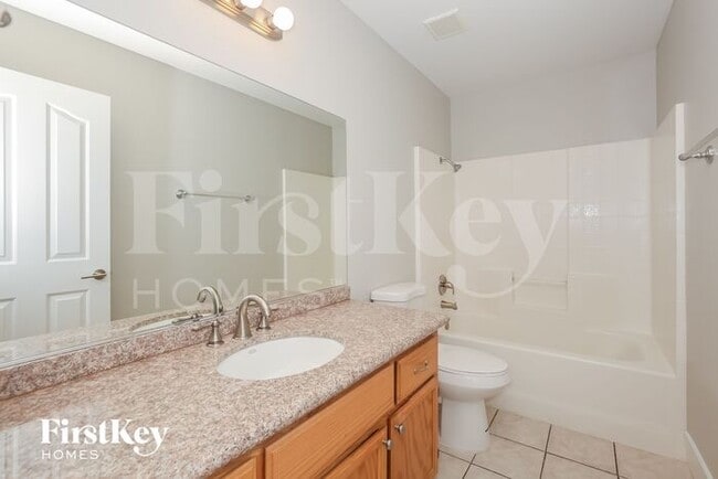 Building Photo - 7320 Backstretch Dr
