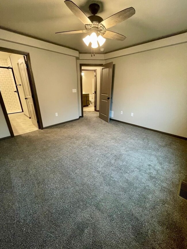 Building Photo - NEWER 4 Bedroom, 3 Bath Home for Rent