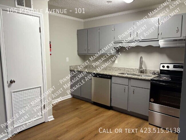 Building Photo - 105 P'Poole Ave