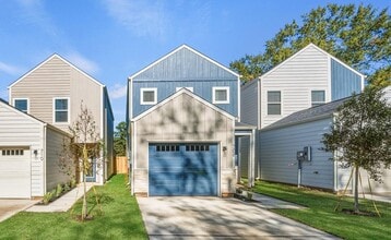 Building Photo - 708 W Dallas St