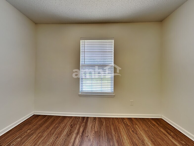 Building Photo - 12649 Brown Jersey Ct