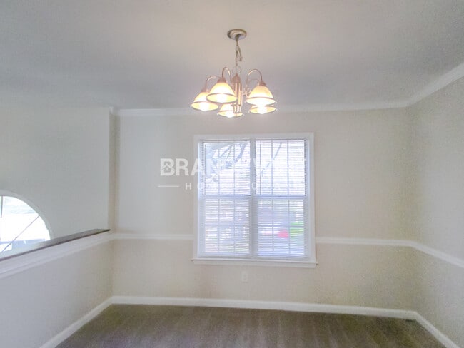 Building Photo - Home for the Holidays: Apply Now for Cozy ...