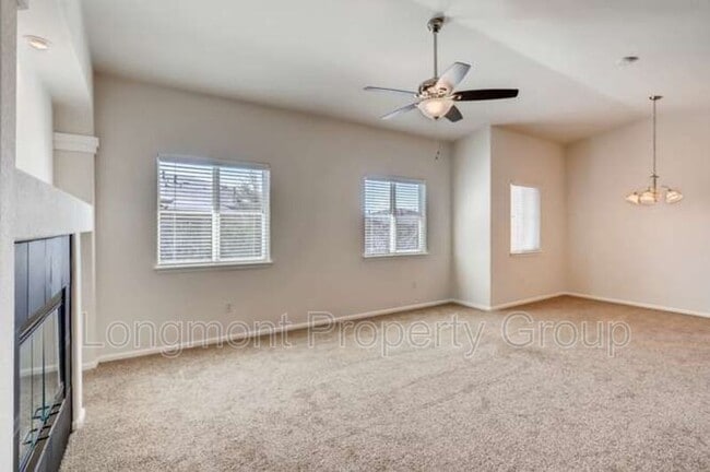 Building Photo - 1012 Sonoma Cir