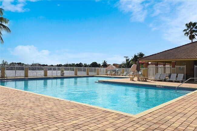 Building Photo - 18501 NW 55th Ave