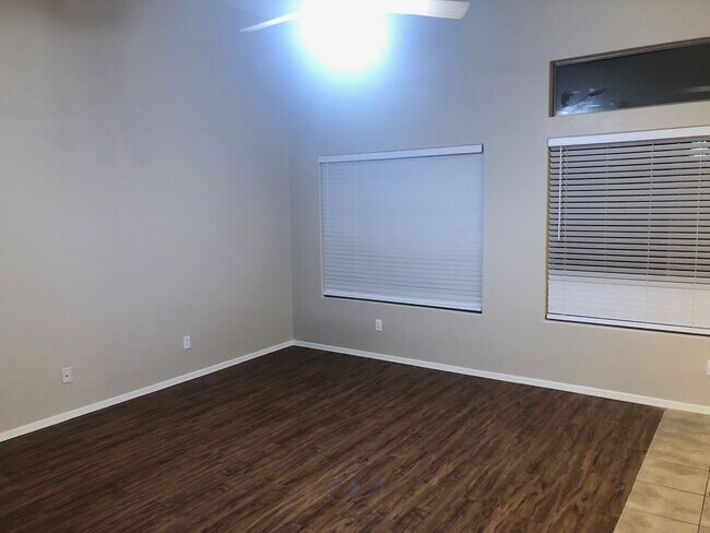 Building Photo - Long Term rental in Chandler