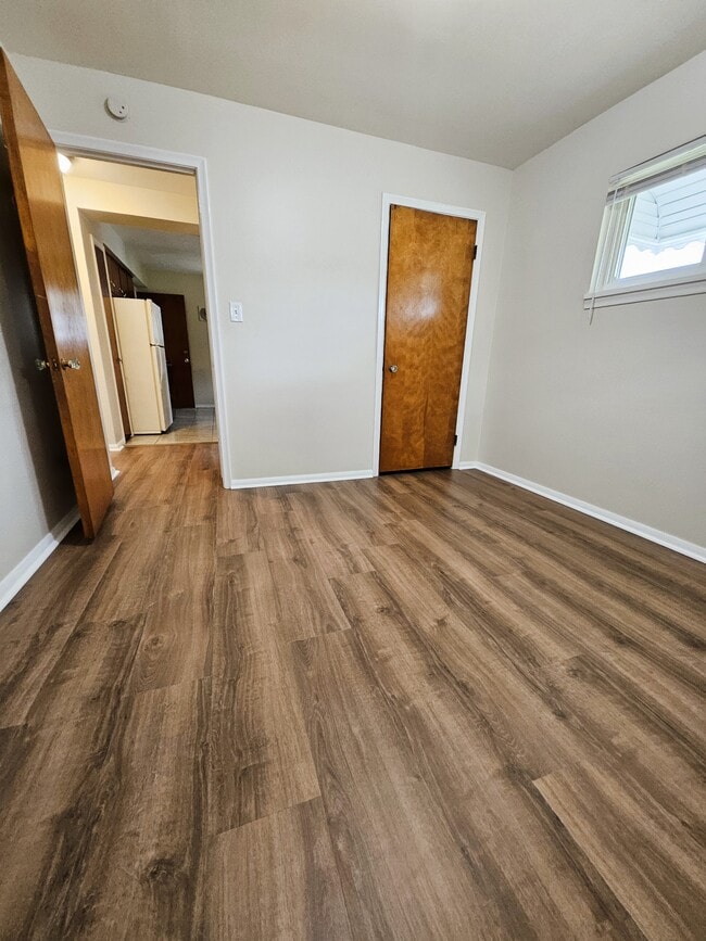 Building Photo - 17637 Prospect St