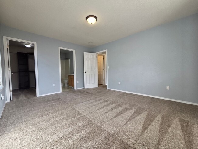 Building Photo - Beautiful Home in Spanaway!