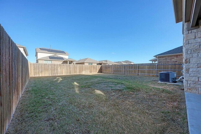 Building Photo - 1232 Vogel Dr