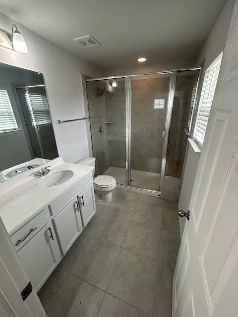 Building Photo - 343 Silver Glen Dr