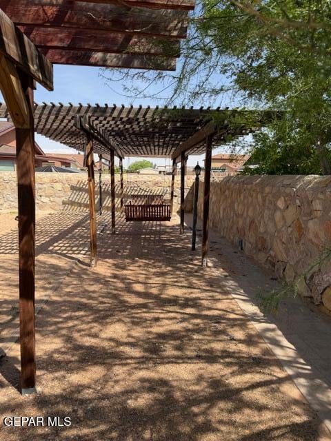 Building Photo - 14668 Jesus Almeida