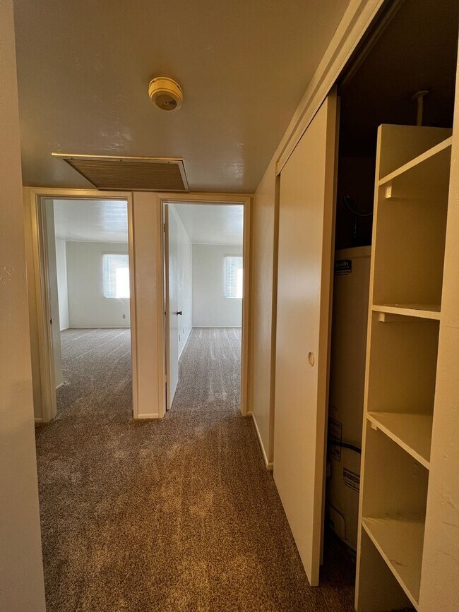 Building Photo - 6132 Antelope Villas Cir