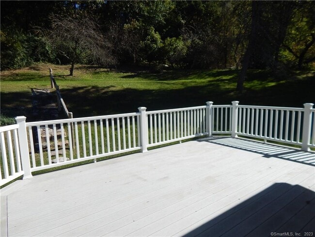 Building Photo - 967 Derby-Milford Rd