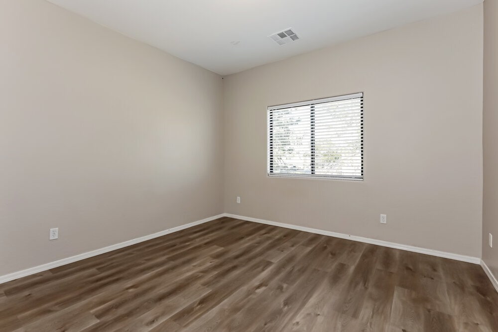 Building Photo - 5306 E Carol Ave