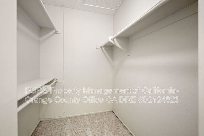 Building Photo - 8933 Amador Cir
